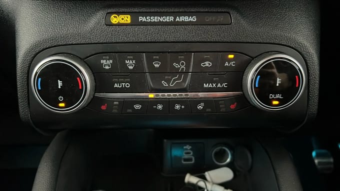 2023 Ford Kuga