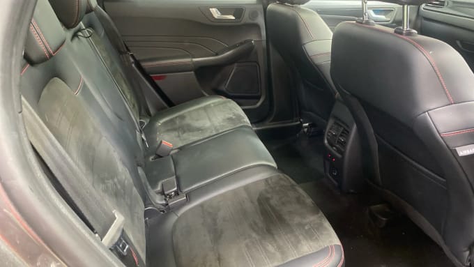 2022 Ford Kuga