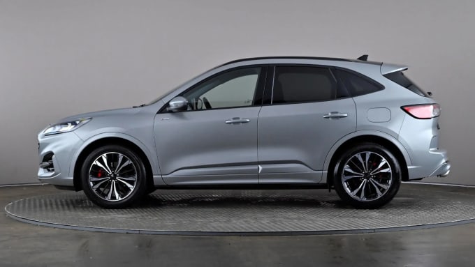 2023 Ford Kuga