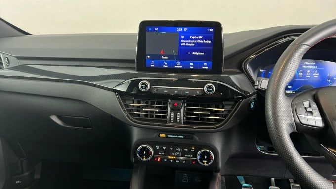 2023 Ford Kuga
