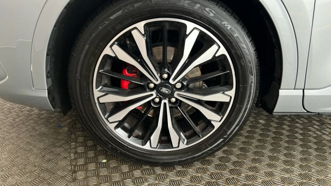 2023 Ford Kuga