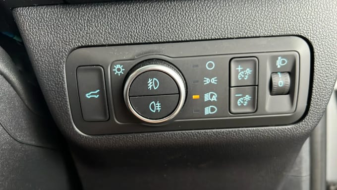 2023 Ford Kuga