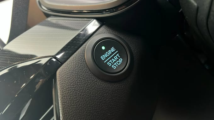 2023 Ford Kuga