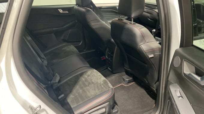 2023 Ford Kuga