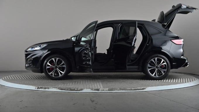 2023 Ford Kuga
