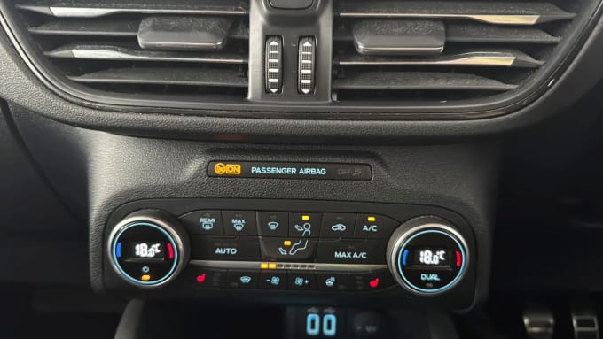 2022 Ford Kuga