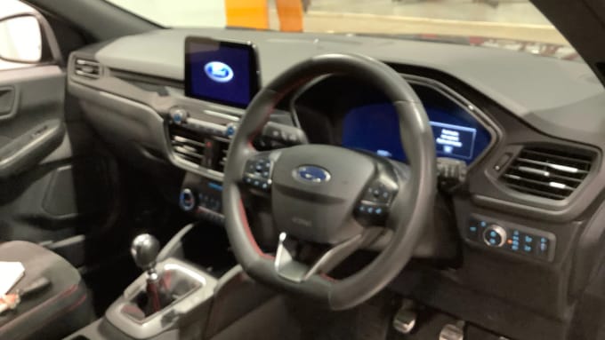 2022 Ford Kuga