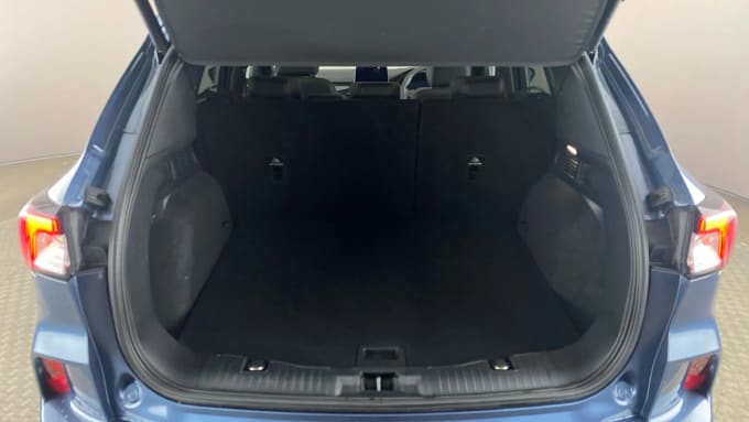 2022 Ford Kuga