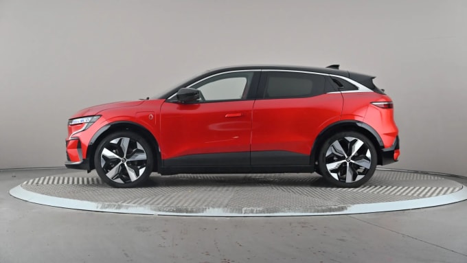 2025 Renault Megane E-tech