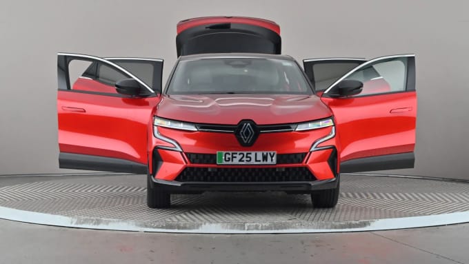 2025 Renault Megane E-tech