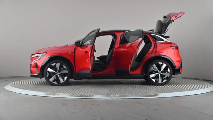 2025 Renault Megane E-tech