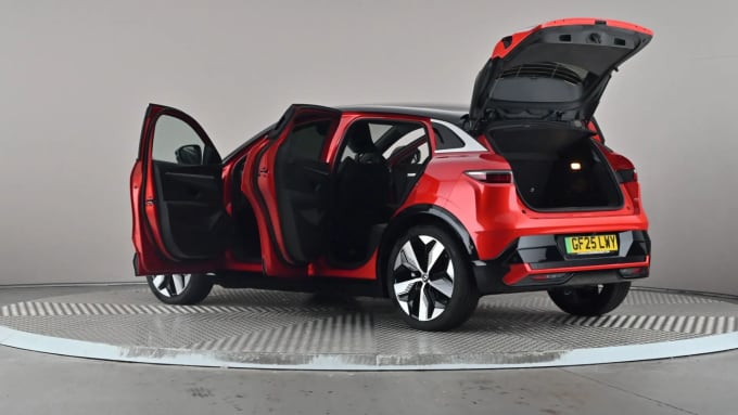 2025 Renault Megane E-tech