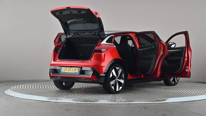 2025 Renault Megane E-tech