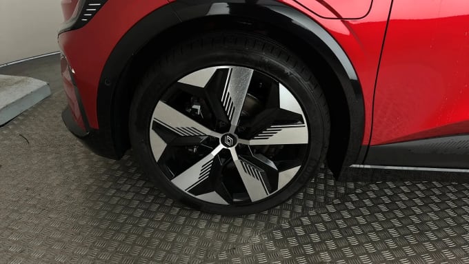 2025 Renault Megane E-tech