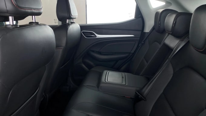 2022 Mg Motor Uk Zs