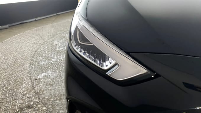2022 Mg Motor Uk Zs