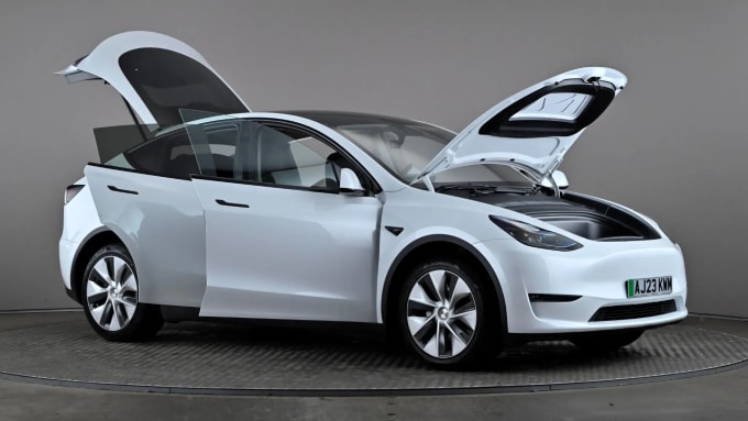 2023 Tesla Model Y