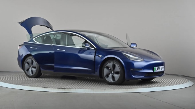 2019 Tesla Model 3