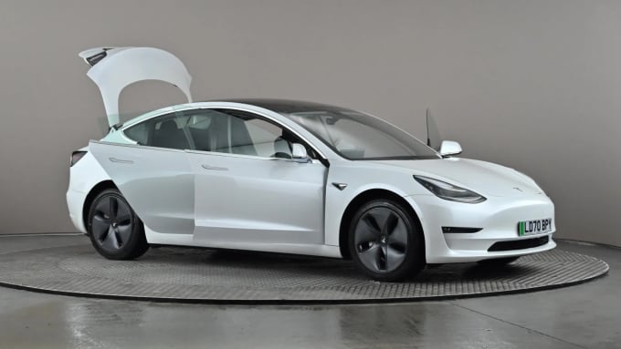 2020 Tesla Model 3