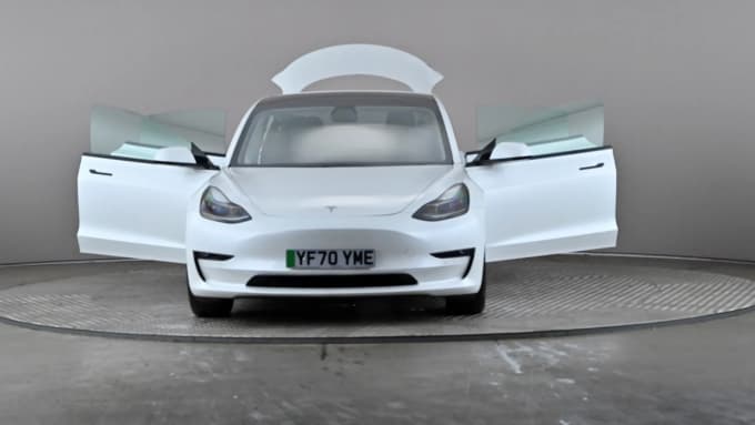 2020 Tesla Model 3