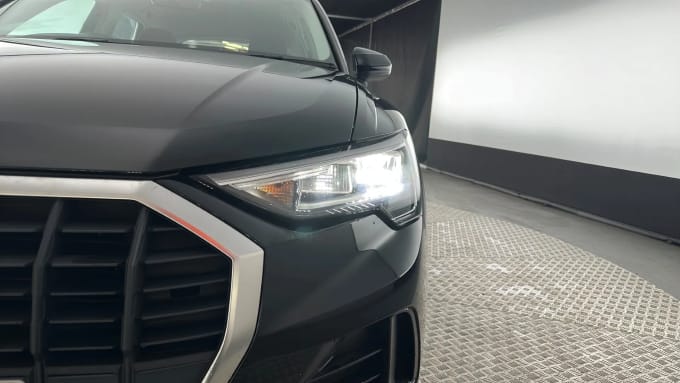 2021 Audi Q3