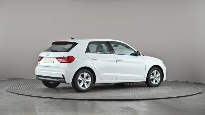 2022 Audi A1