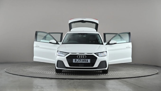 2022 Audi A1