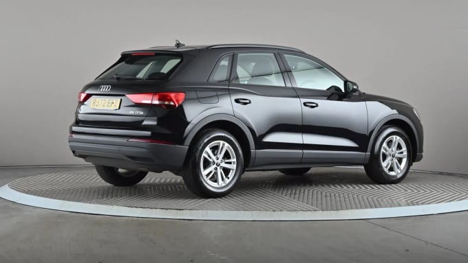 2022 Audi Q3