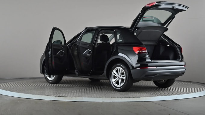 2022 Audi Q3