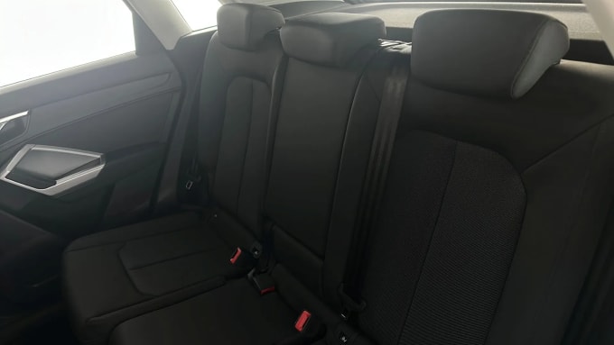 2022 Audi Q3