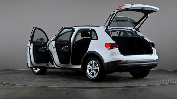 2022 Audi Q3