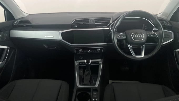 2022 Audi Q3