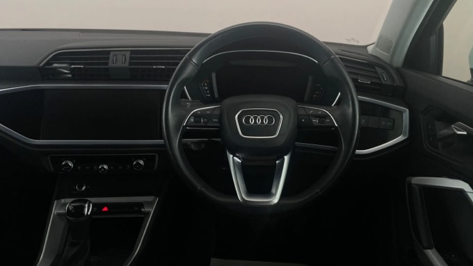 2022 Audi Q3
