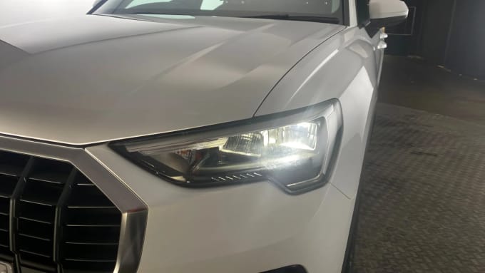 2022 Audi Q3