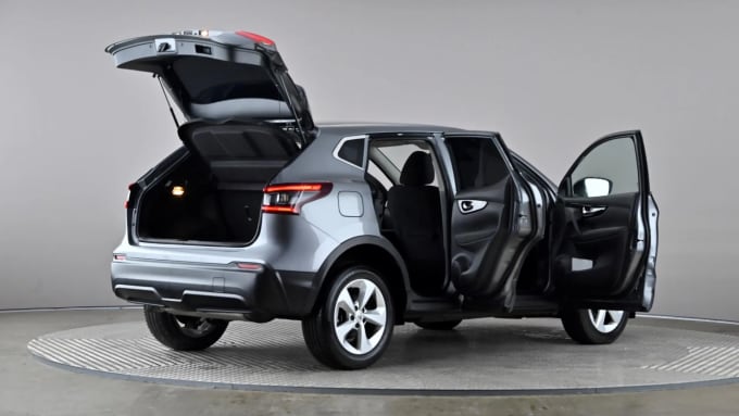 2020 Nissan Qashqai