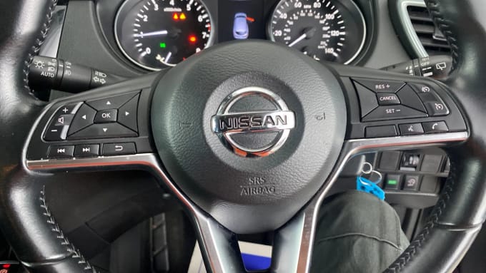 2020 Nissan Qashqai