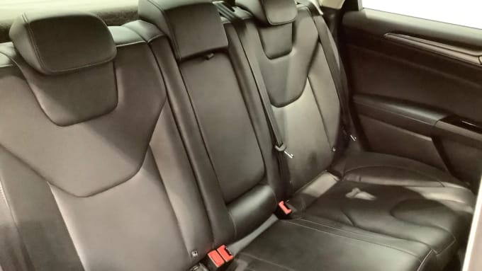 2020 Ford Mondeo