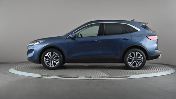 2022 Ford Kuga