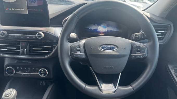 2022 Ford Kuga
