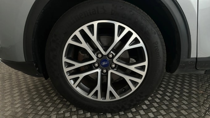 2022 Ford Kuga