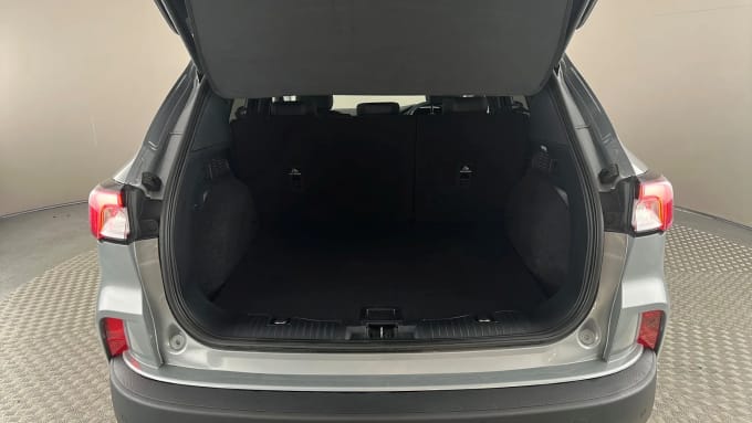 2022 Ford Kuga