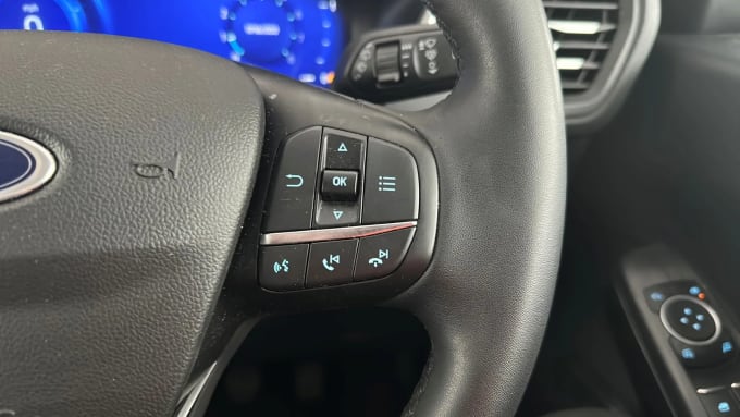 2022 Ford Kuga