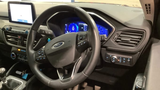 2022 Ford Kuga