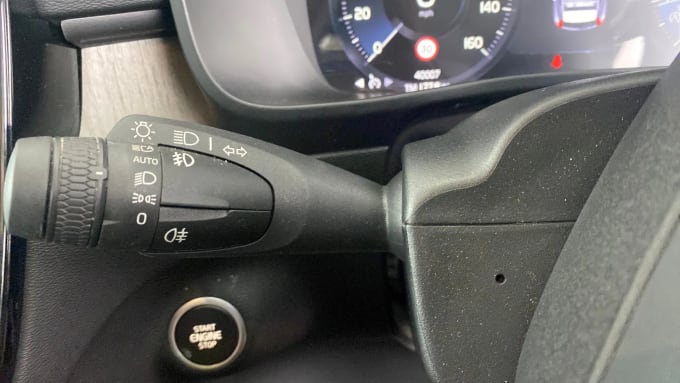 2020 Volvo Xc40