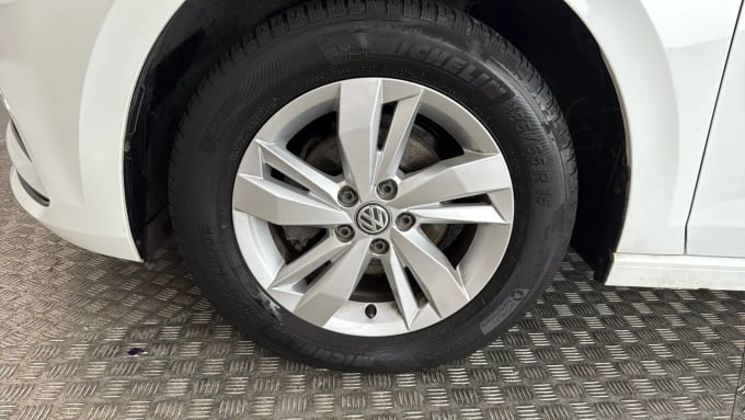 2019 Volkswagen Polo