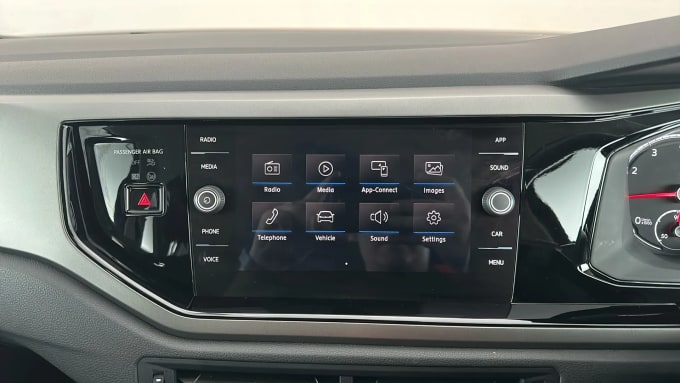 2018 Volkswagen Polo