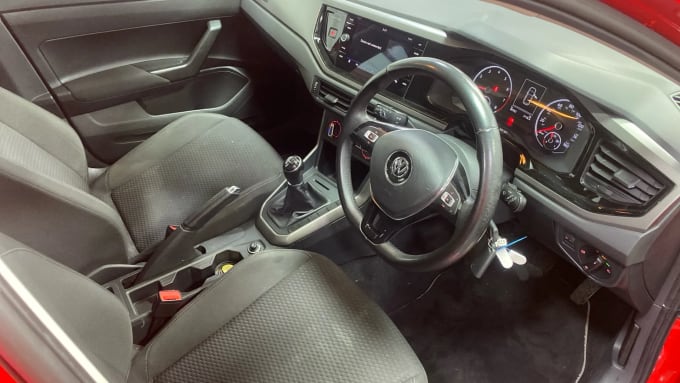 2018 Volkswagen Polo