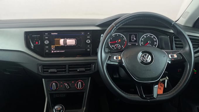 2018 Volkswagen Polo