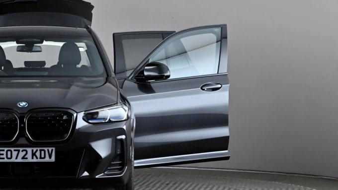 2022 BMW Ix3