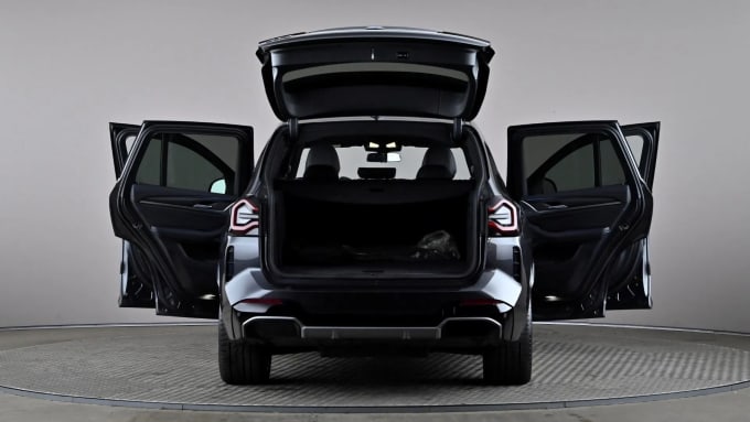 2022 BMW Ix3